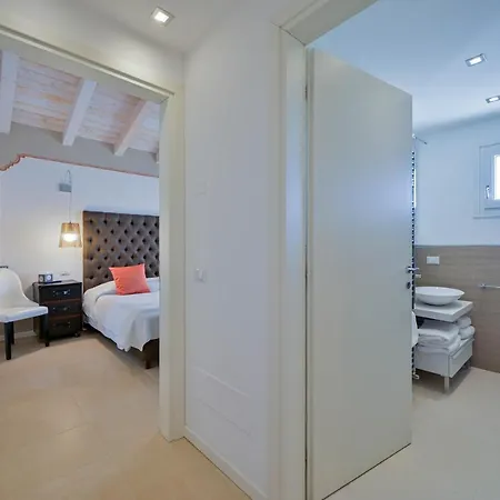 Onofria Holiday home Sirmione